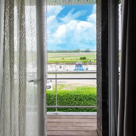 דירה Cozy With A View Of The Canal *
