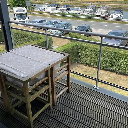 דירה Cozy With A View Of The Canal *